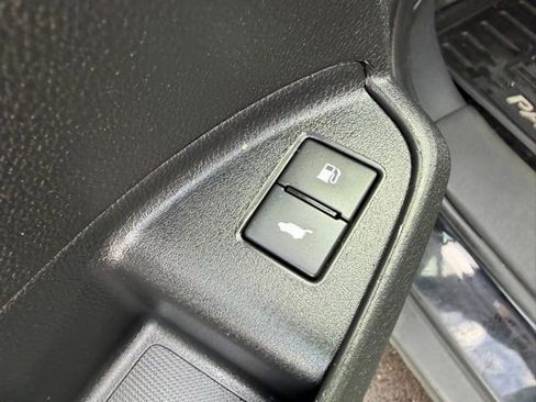 Used 2022 Honda Passport EX-L image 25