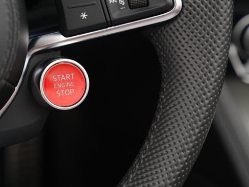 Used 2020 Audi R8 V10 w/ Carbon Exterior Package AWD/4WD image 34