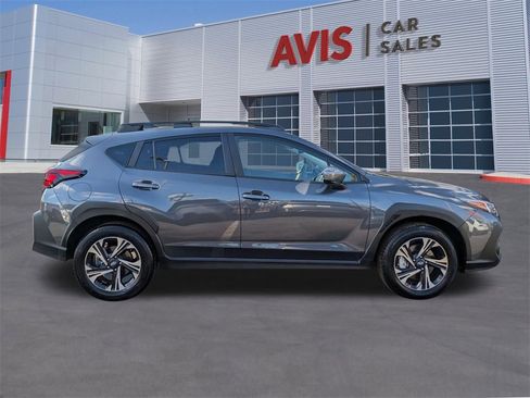 Used 2024 Subaru Crosstrek 2.0i Premium image 5