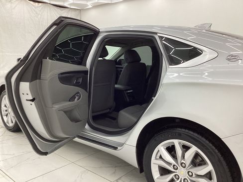 Used 2018 Chevrolet Impala LT w/ LT Convenience Package FWD image 22