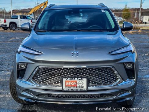 New 2026 Buick Encore GX Avenir image 5
