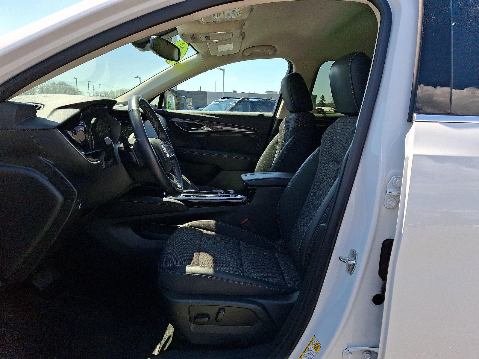 Certified 2022 Buick Envision Preferred FWD image 13