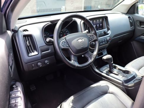 Used 2019 Chevrolet Colorado Z71 AWD/4WD image 13