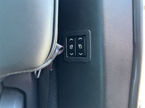 Used 2021 Cadillac XT6 Premium Luxury w/ Platinum Package image 37