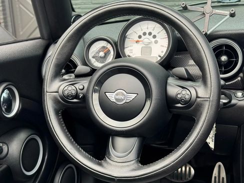 Used 2013 MINI Cooper S image 29