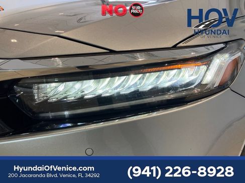 Used 2019 Honda Accord Touring image 7