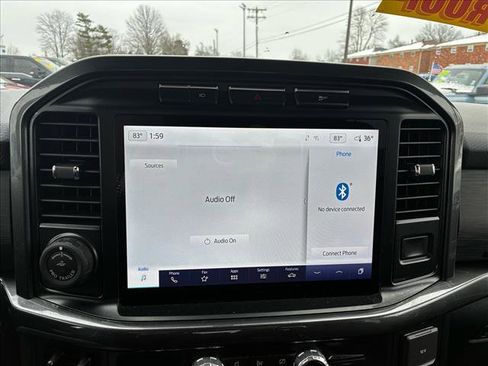 Used 2022 Ford F150 XLT w/ Equipment Group 302A High image 10