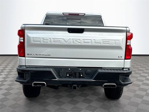 Used 2020 Chevrolet Silverado 1500 LT Trail Boss image 7
