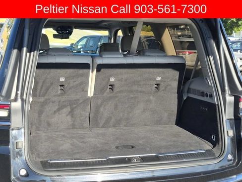 Used 2023 Jeep Grand Wagoneer Series II w/ Premium Group II AWD/4WD image 8