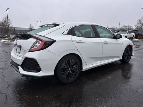 Used 2018 Honda Civic EX image 3