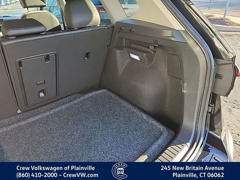 New 2026 Volkswagen Taos SE image 51