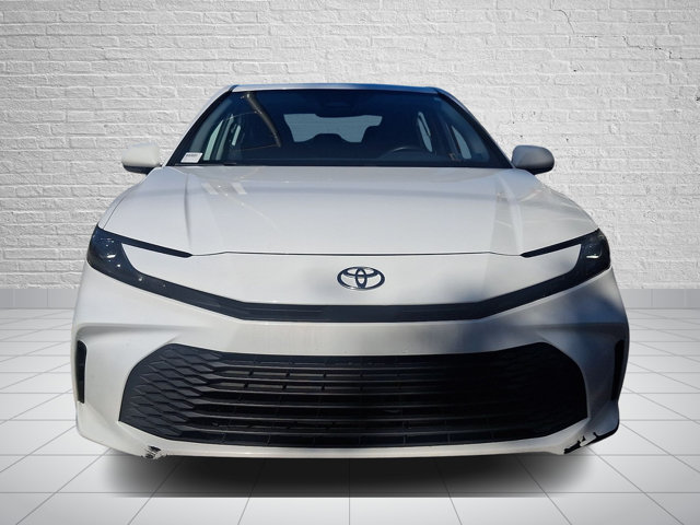 Used 2025 Toyota Camry LE FWD image 2
