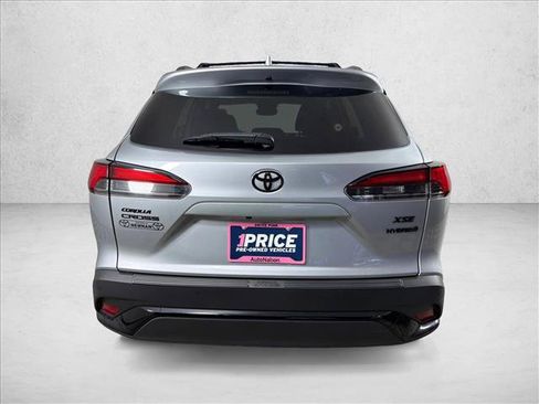 Used 2024 Toyota Corolla Cross AWD Hybrid w/ Convenience Package image 5