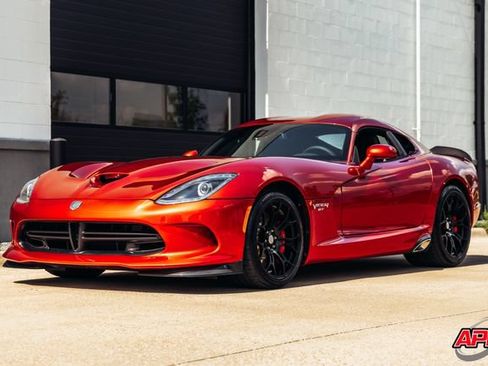 Used 2015 Dodge Viper w/ Quick Order Package 22J GT RWD image 5
