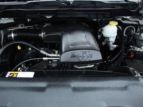 Used 2018 RAM 1500 Tradesman image 29