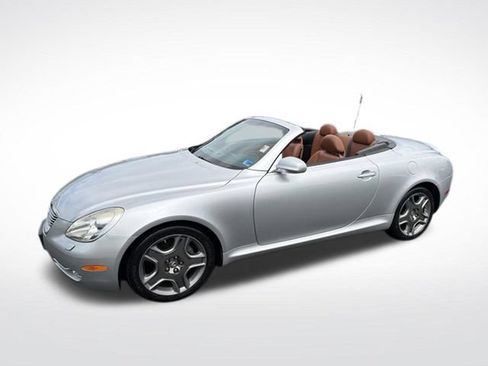 Used 2007 Lexus SC 430 Convertible RWD image 10