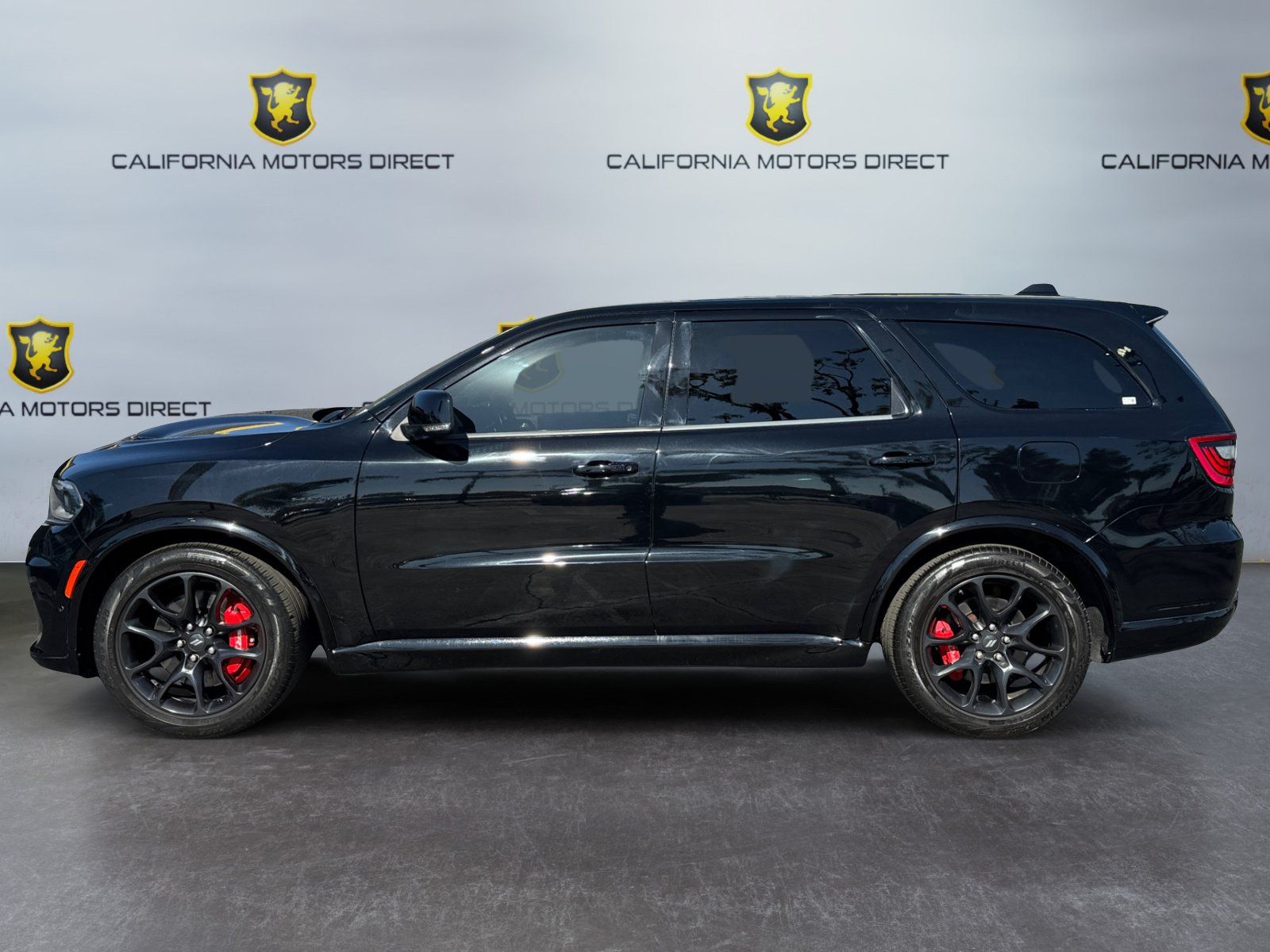 Used 2021 Dodge Durango R/T w/ Tow 'N Go Package AWD/4WD image 2