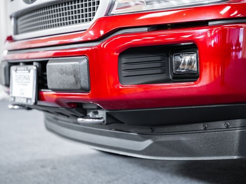 Used 2018 Ford F150 Platinum w/ Equipment Group 701A Luxury image 19