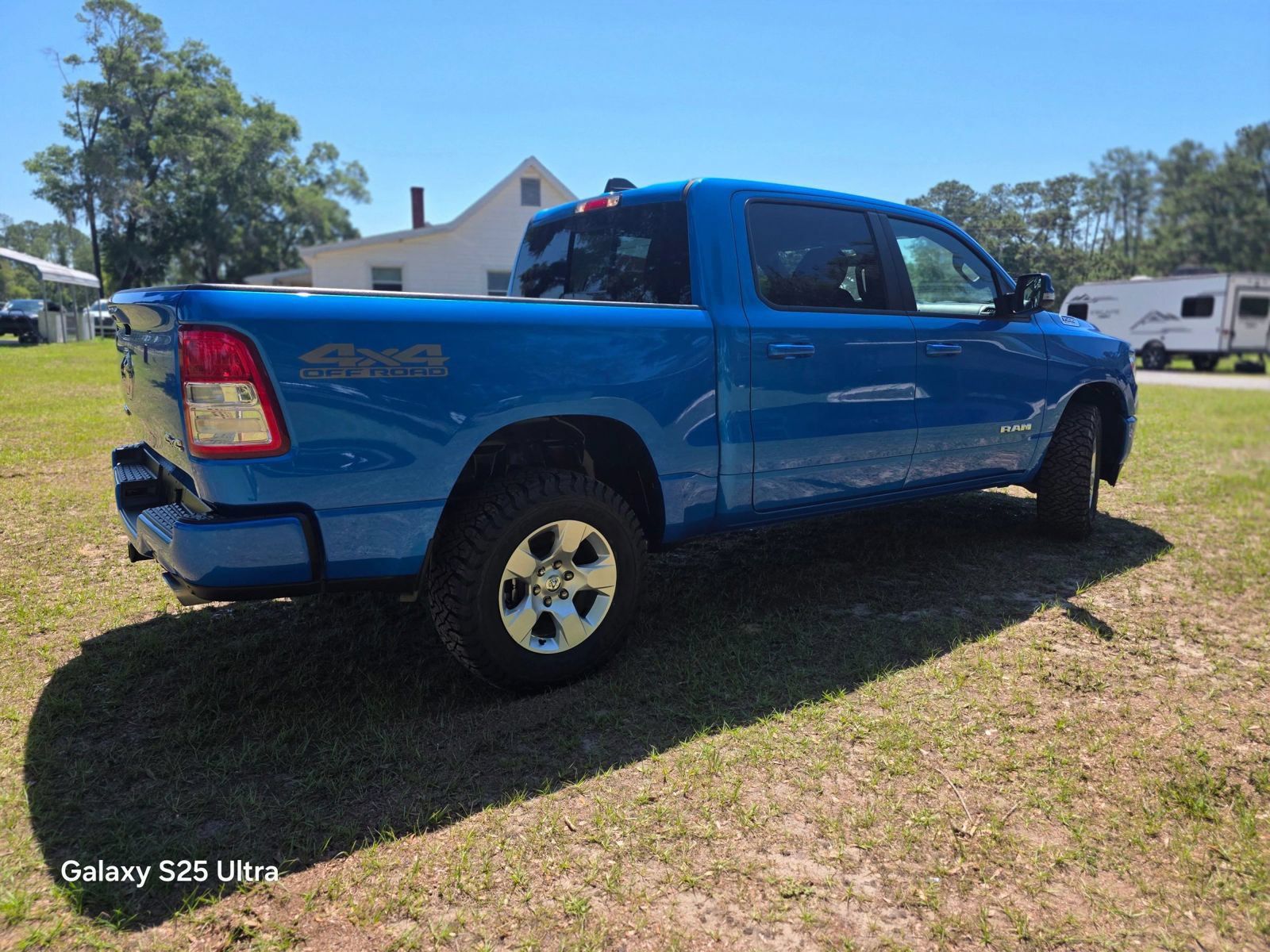 Used 2022 RAM 1500 Big Horn AWD/4WD image 4
