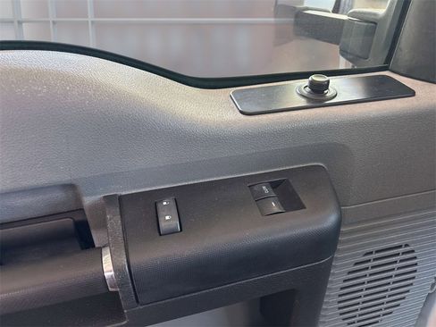 Used 2012 Ford F550 2WD Regular Cab Super Duty w/ PWR Equipment Group image 7