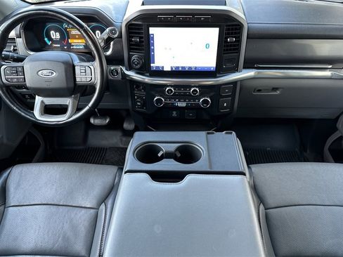 Used 2021 Ford F150 Lariat w/ Trailer Tow Package image 14