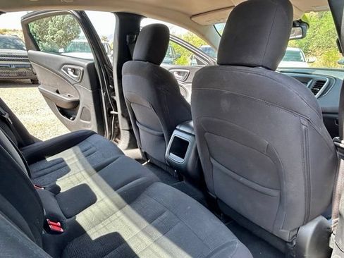 Used 2015 Chrysler 200 Limited FWD image 12