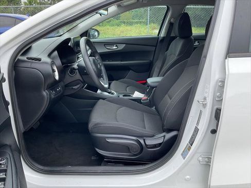 Used 2019 Kia Forte LXS FWD image 21