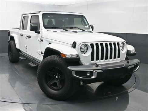 Used 2023 Jeep Gladiator Sport image 1