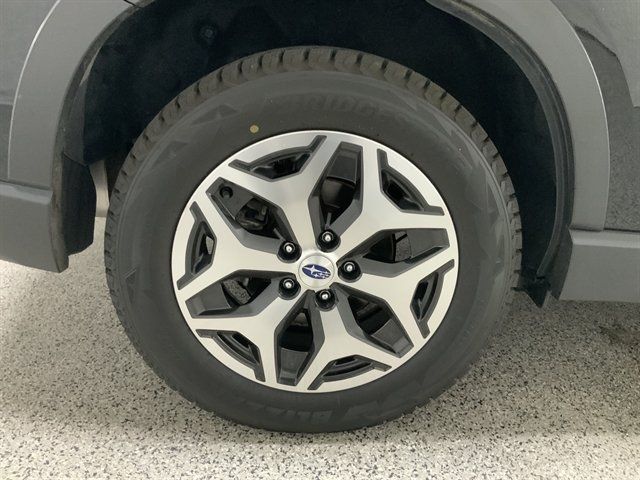Used 2024 Subaru Forester Premium AWD/4WD image 11