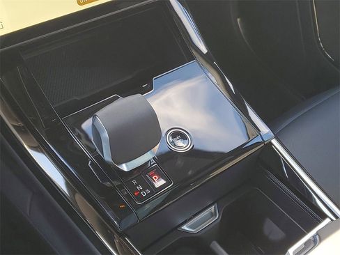 New 2026 Land Rover Range Rover Sport SE image 22