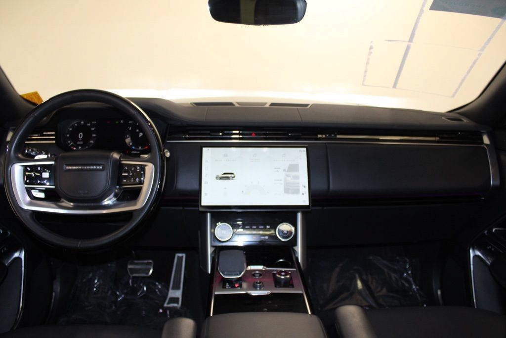 Certified 2023 Land Rover Range Rover SE AWD/4WD image 39