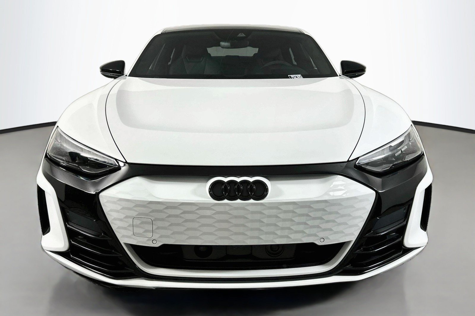 Used 2024 Audi e-tron GT Premium Plus w/ Performance Package AWD/4WD image 2