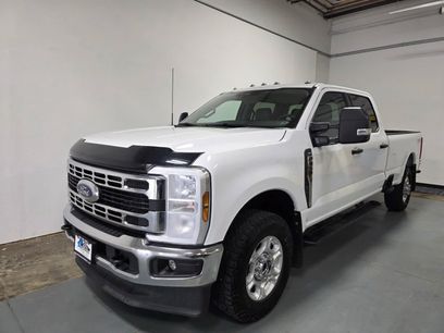 Used 2025 Ford F350 XLT w/ FX4 Off-Road Package