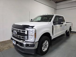 Used 2025 Ford F350 XLT w/ FX4 Off-Road Package AWD/4WD video 1