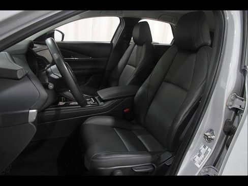 Certified 2025 MAZDA CX-30 AWD 2.5 S w/ Select Sport Pkg image 5