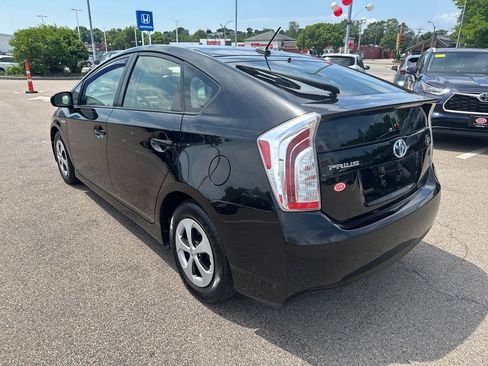 Used 2015 Toyota Prius Three w/ Solar Roof Package FWD image 5