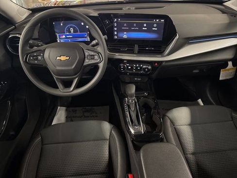New 2026 Chevrolet Trax LT FWD image 22