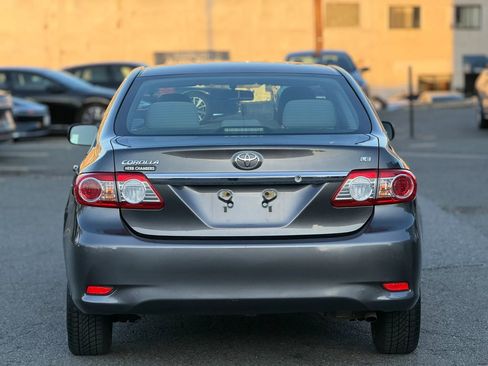 Used 2011 Toyota Corolla LE image 7