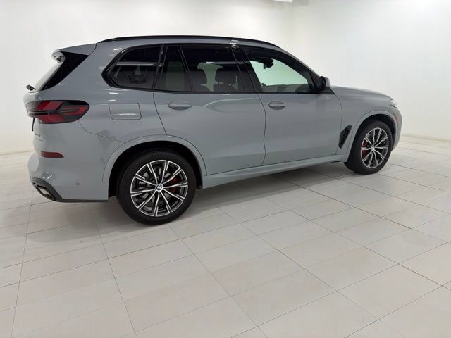 Certified 2024 BMW X5 xDrive40i w/ Executive Package AWD/4WD image 6