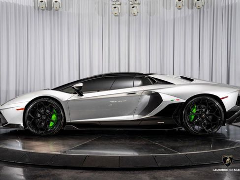 Used 2022 Lamborghini Aventador LP 780-4 Ultimae image 22