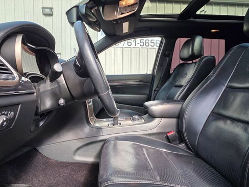 Used 2015 Jeep Grand Cherokee Overland AWD/4WD image 10