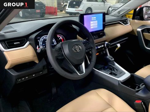 Used 2025 Toyota RAV4 XLE Premium w/ Weather Package AWD/4WD image 8