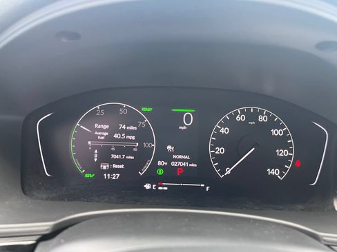 Used 2025 Honda Civic Sport image 11