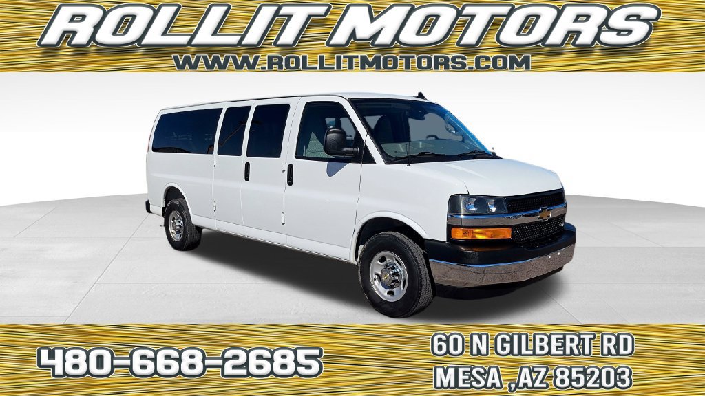 Used 2025 Chevrolet Express 3500 LT w/ LT Preferred Equipment Group RWD image 1