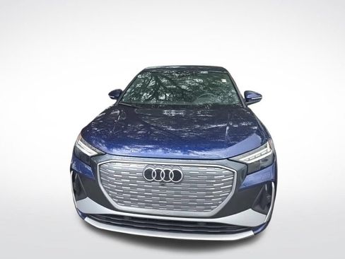 Used 2023 Audi Q4 e-tron Prestige AWD/4WD image 2