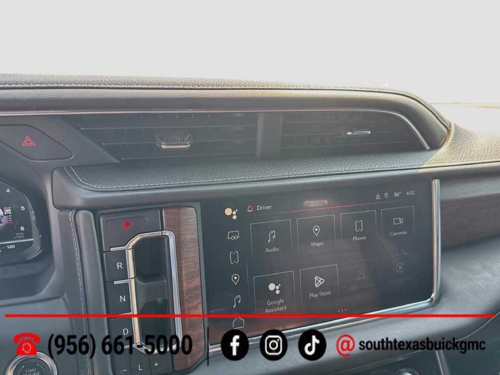 Used 2024 GMC Yukon Denali Ultimate AWD/4WD image 16