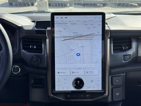 New 2025 Ford F150 Lightning Lariat image 25