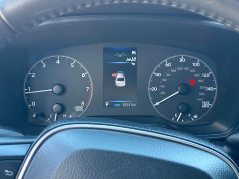 Used 2024 Toyota Corolla SE image 12