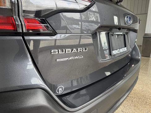 Used 2023 Subaru Outback Premium image 34