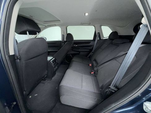 Used 2025 Honda CR-V EX image 14